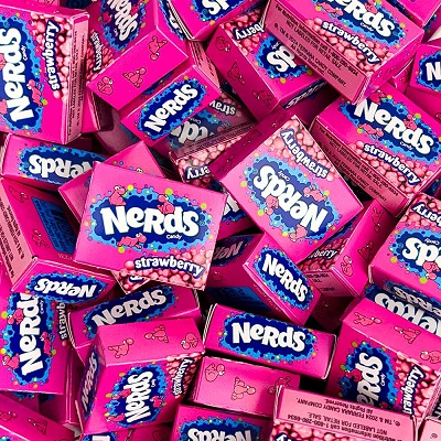 NERDS STRAWBERRY TREAT SIZE (.41OZ) BULK 30LB