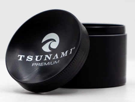 TSUNAMI DRY HERB GRINDER (75MM/4 PART) BLACK*FOR TOBACCO USE ONLY* **NO RETURNS**